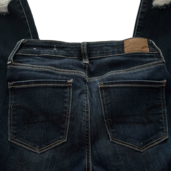 NWOT American Eagle Dark Wash Distressed Hem High Rise Jegging - Picture 2 of 7